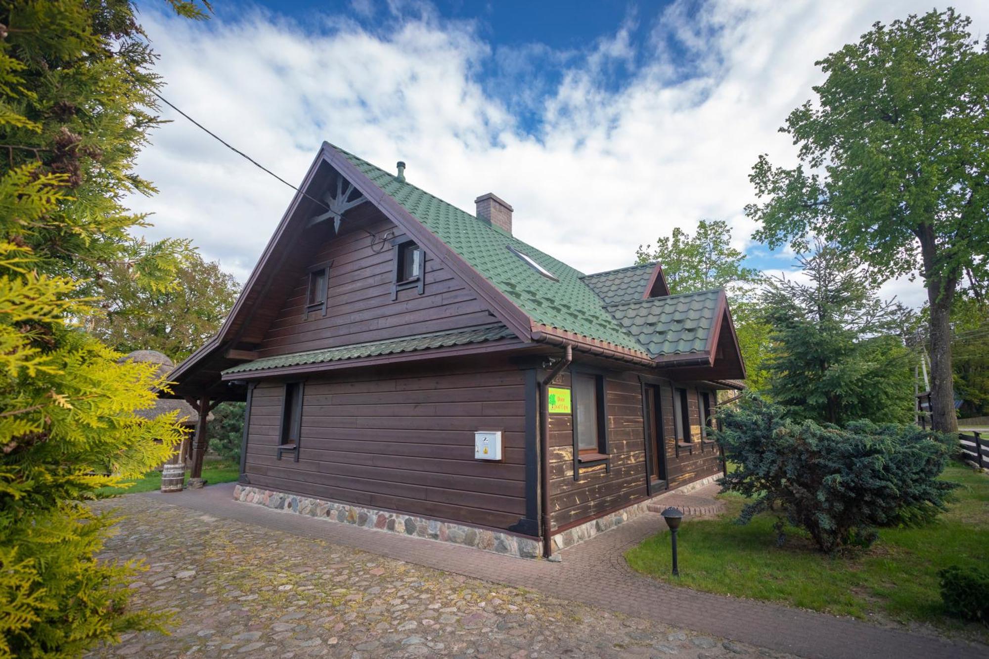 Dom Pod Lipa Villa Jaminy Exteriör bild