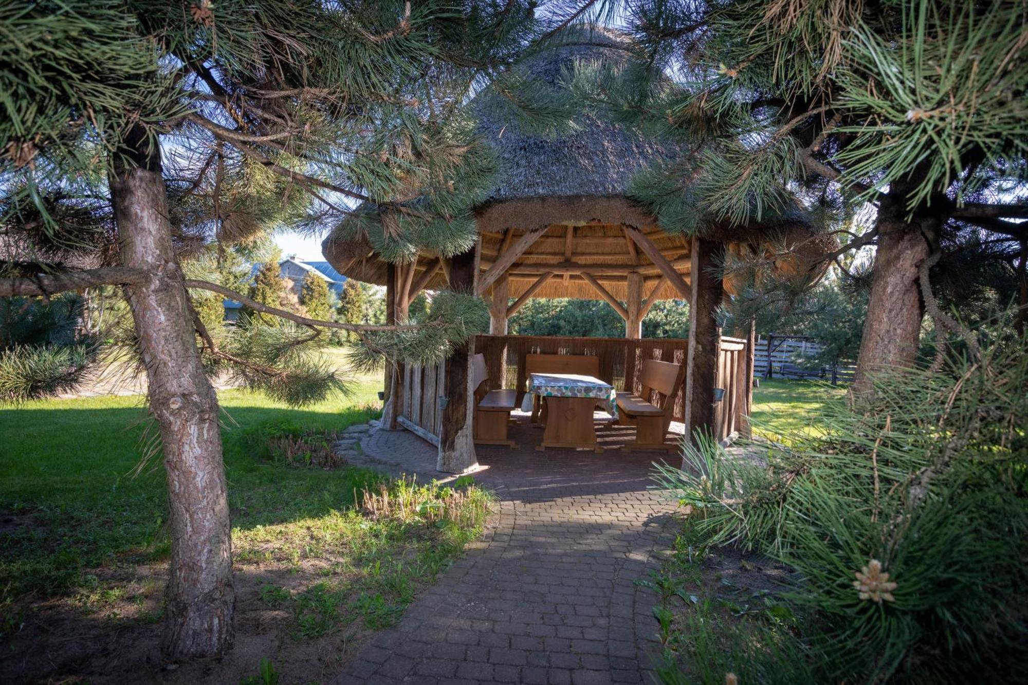 Dom Pod Lipa Villa Jaminy Exteriör bild