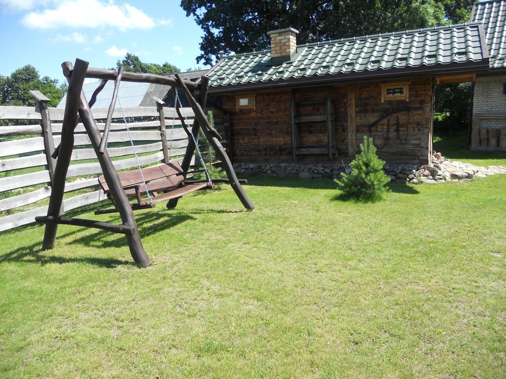 Dom Pod Lipa Villa Jaminy Exteriör bild